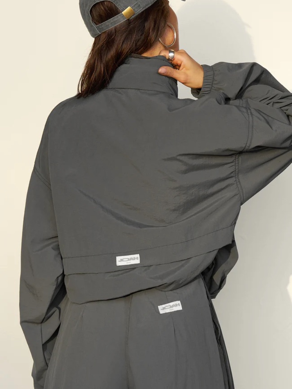 Joah Brown Classic Windbreaker Jacket Jet Medium - Picture 3 of 15